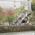 Pielgrzymka do Lourdes (od 4 do 11 Października) - Przywitanie przy Grocie i urodziny Annick