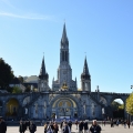 Pèlerinage Polonais des Hauts de France à Lourdes du 4 au 11 Octobre 2021 - Adoration du St Sacrement et Procession à la Grotte