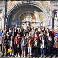 Pielgrzymka do Lourdes (od 4 do 11 Października) - Msza przy Grocie i zdjęcie grupowe